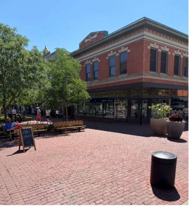 Pearl Street mall photo