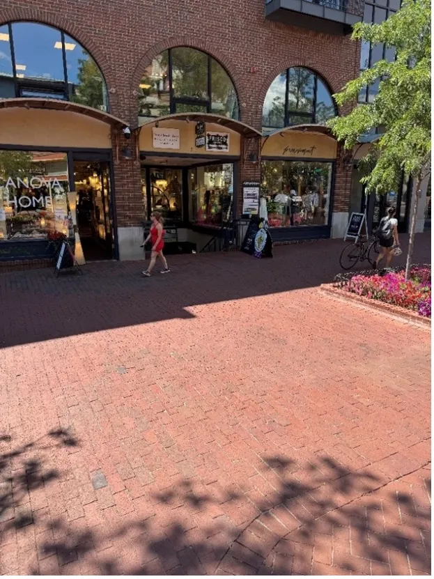 Pearl Street mall photo