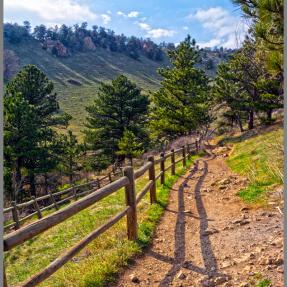 Dakota Ridge Trail