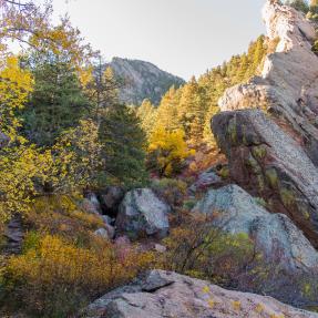 Rock formations in Autumn from Bear Canyon Trail
