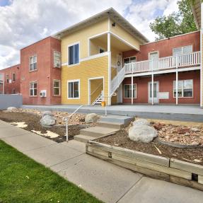 04 - 2610 Iris Ave Unit 105 - building entry.jpg