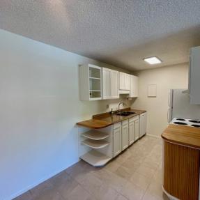 eat in kitchen