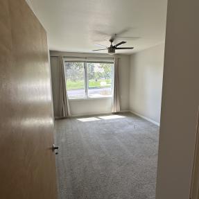 12-4670 Holiday Dr 103-Bedroom from entrance.jpg