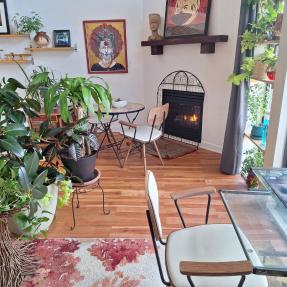 2.4580 Broadway #228-Living room.jpg