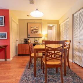 Dinning room table with four chairs