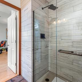 2910 Bluff St #111 Bathroom shower
