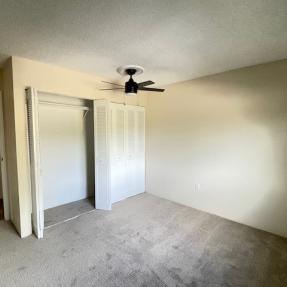 3150 Iris Ave #F211 - second bedroom double closet new carpet