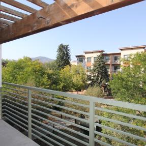 2510 Taft Drive #313 Patio Balcony