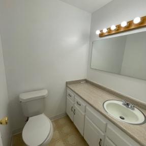 3150 Iris Ave #F211 - en suite half bathroom