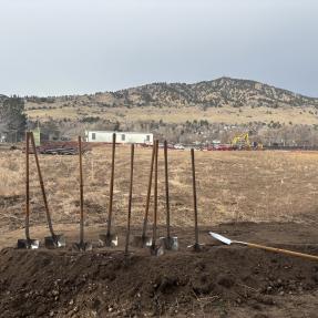 Shovels in the ground at Alpine-Balsam