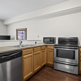 3380 Folsom #115 - Kitchen area
