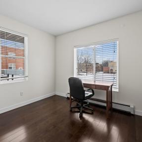 3380 Folsom #115 - Livingroom facing windows