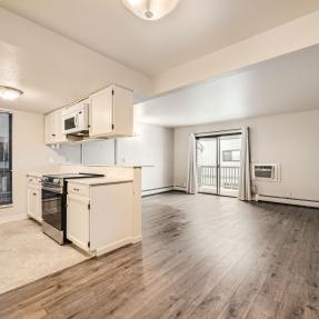 625 Manhattan Place #308 - Living Room
