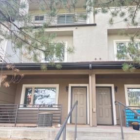 2800 E Aurora Ave # 110 Front house