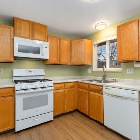 4480 Hastings Dr Kitchen View