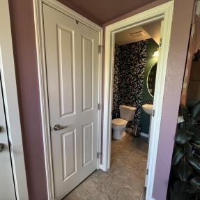 5048 Ralston I-Half Bathroom