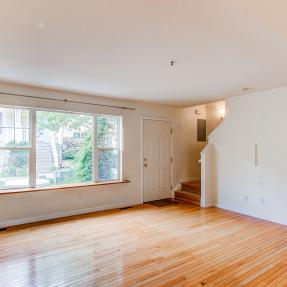 3840 Living room view