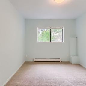 3515 28th St 105 - 009 - Primary Bedroom