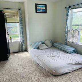 4573 Sunnyside Bedroom Area