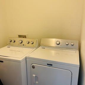 4573 Sunnyside Washer and Dryer