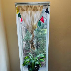 4573 Sunnyside Window