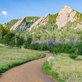 Chautauqua Park Trail im Frühling