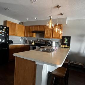 11 - 5048 Ralston K - Kitchen