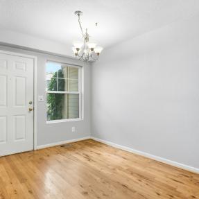 3970 Colorado Ave Boulder - Inside entrance view