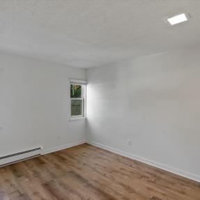 3335 Chisholm Trl 202 - Bedroom 1