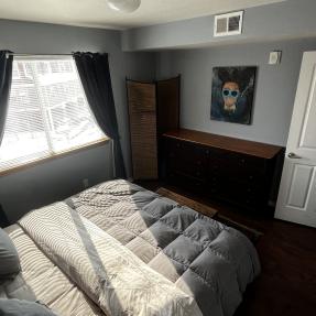 28 - 5048 Ralston K - Second bedroom