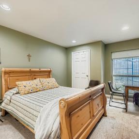 2510 Taft Dr 312 - Second bedroom