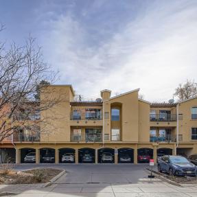 2510 Taft Dr 205 - Exterior of house front