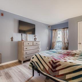 2510 Taft Dr 205 - Primary Bedroom 