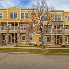 1045 Laramie Blvd Unit F - Outside front building view