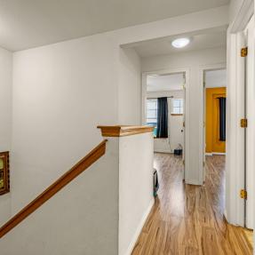 1045 Laramie Blvd Unit F - Hall upstairs