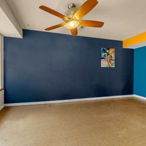 1045 Laramie Blvd Unit F - livingroom