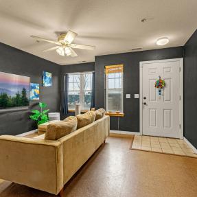 1045 Laramie Blvd Unit F - Entrance living room