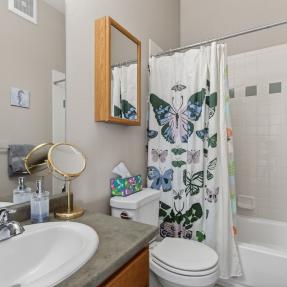 1700 Yarmouth Ave Unit 108 Bathroom two with tub