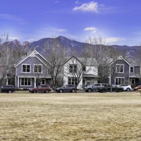 22-4730 Holiday Dr #101-nearby park with mountain views