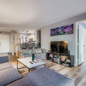 2520 Taft Dr 205 Living Room