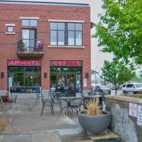 26-4730 Holiday Dr #101-Nearby coffee shop in North Boulder