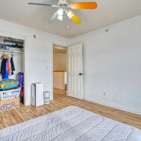 1045 Laramie Unit F bedroom