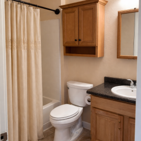 4591 Sunnyside Place bathroom