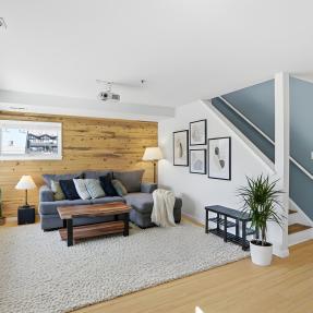 1480 Quince Ave Unit 201 Livingroom