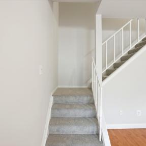23-3315 Talisman Ct C-stairway