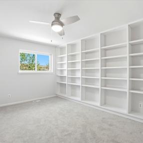27-3315 Talisman Ct C-primary bedroom with built in shelving