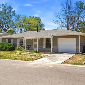 Exterior view of 1586 Sagimore Cir
