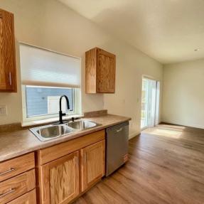 4511 West Ct-kitchen and dining room