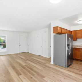 1585 Sagrimore Cir Living area kitchen