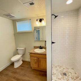 4511 West Ct-bathroom